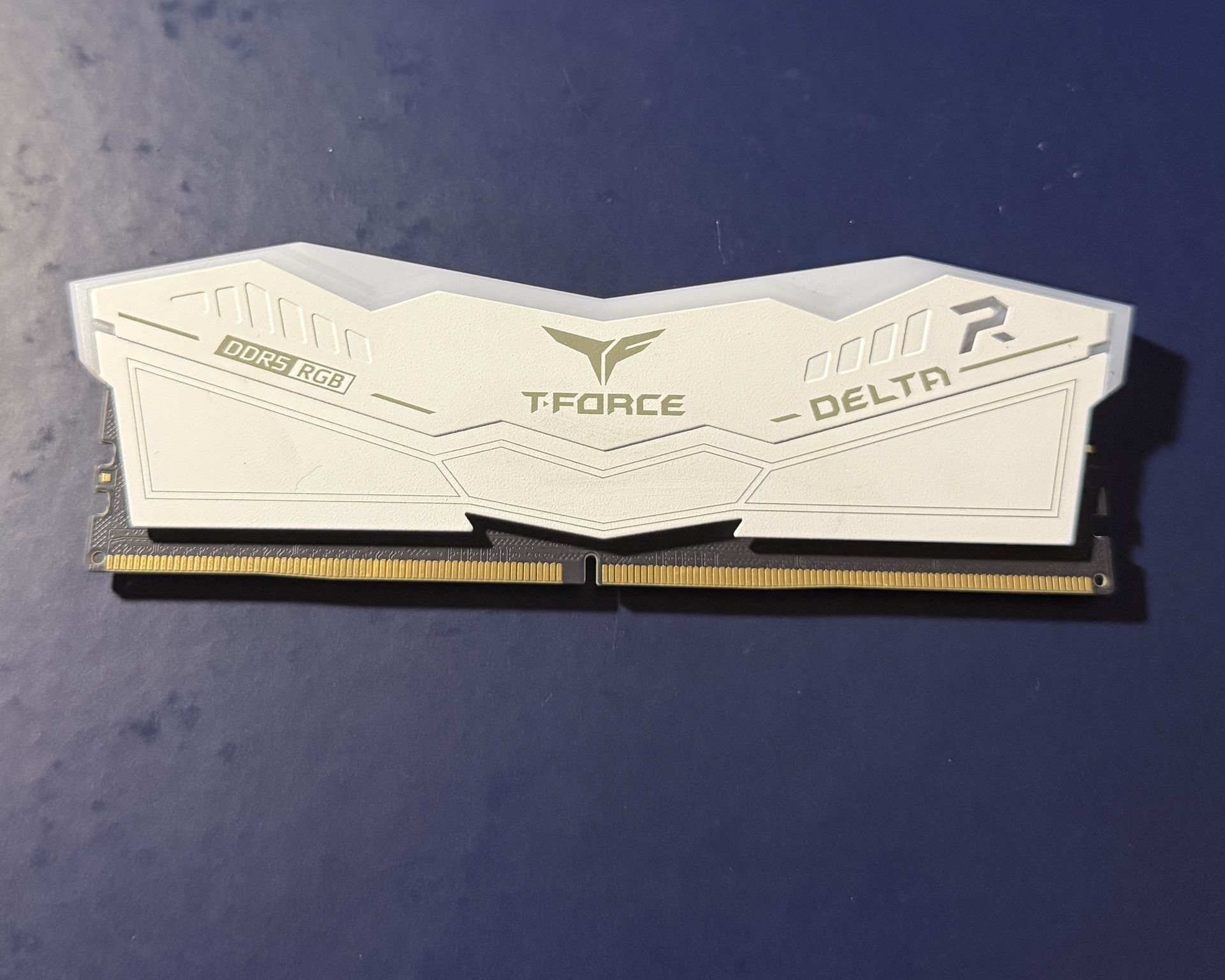 16GB T-Force DDR5 RGB DELTA 5200MHz (1x RAM Stick)