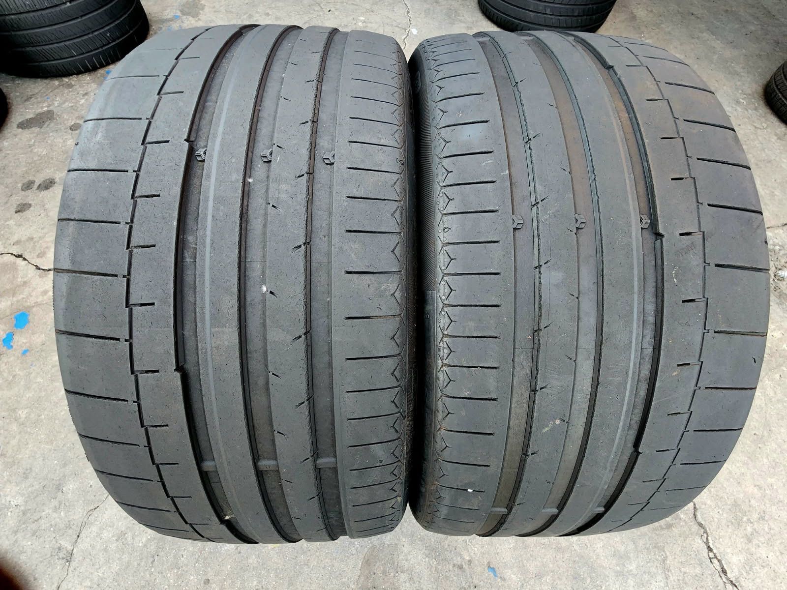 2 USED TIRES CONTINENTAL 265/35/22