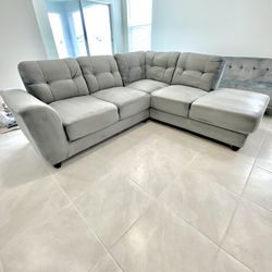 Light Gray Sofa Sectional Beautiful!