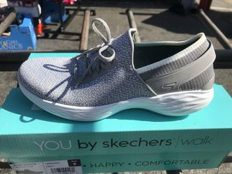 Skechers Woman’s size 8