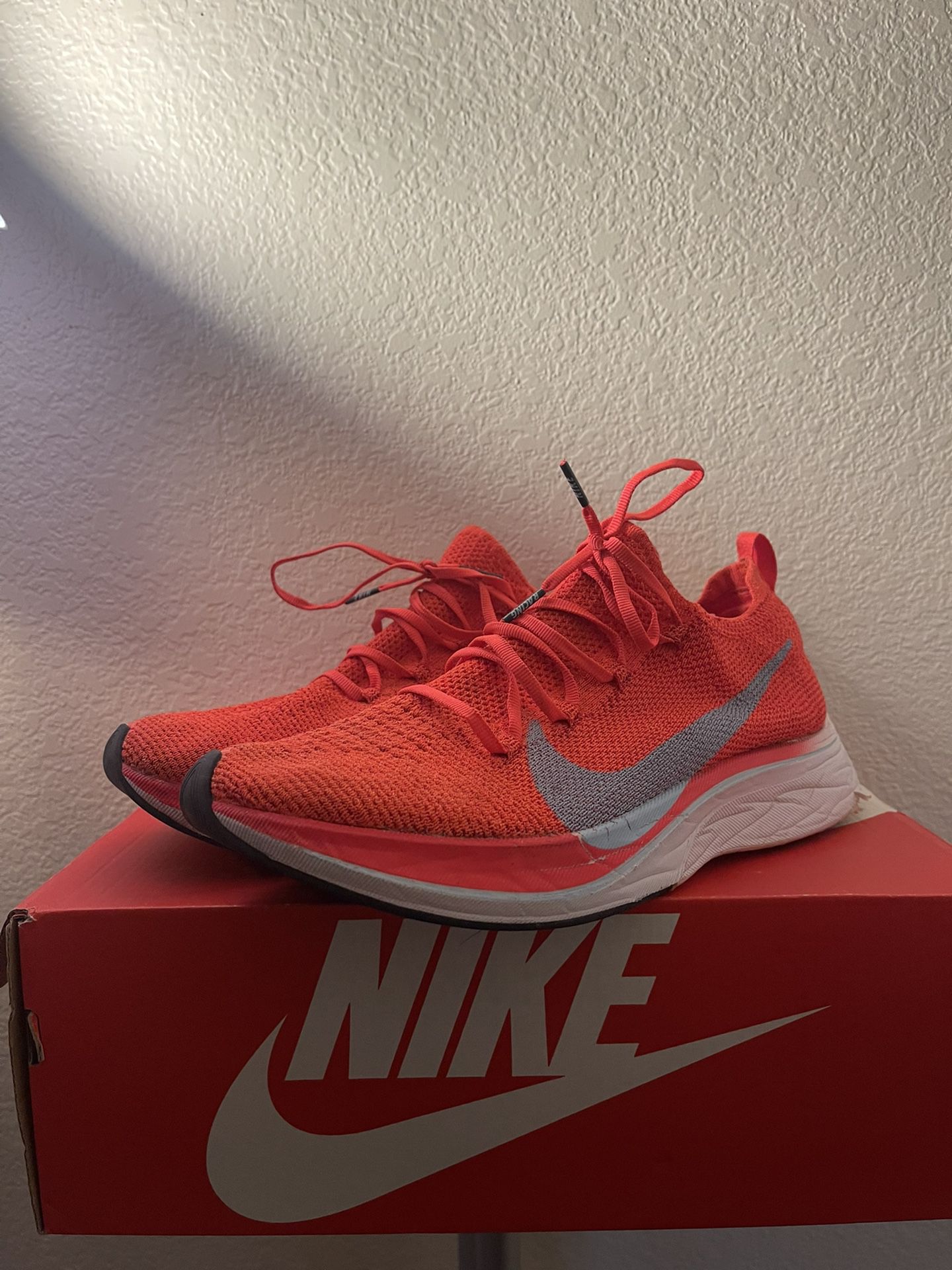 Nike Vapor Fly 4% Bright Crimson
