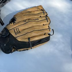 Glove