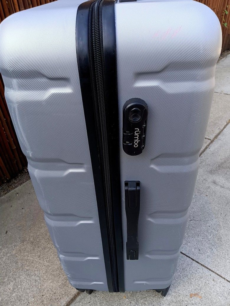 RUMBO | Hard Case Heavy Duty ABS 360° Swivel Wheels - Size, 28"