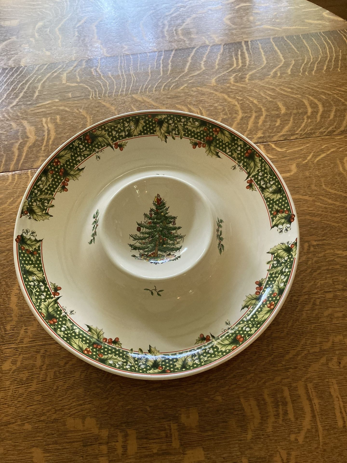 Spode Christmas Tree Garland Chip and Dip