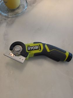 Ryobi cut tool