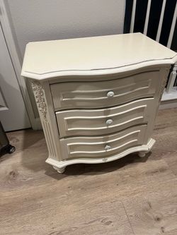 Night stand