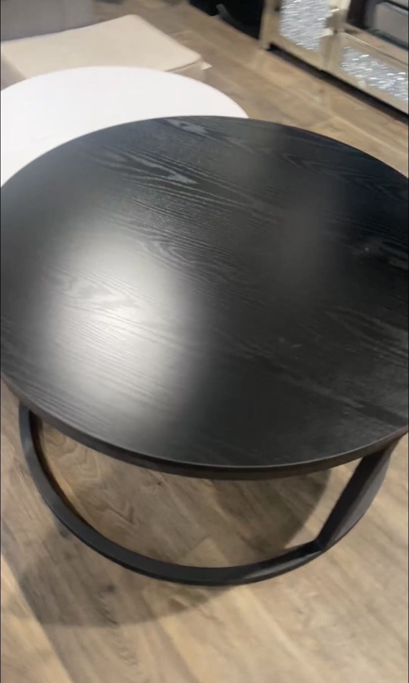 Black Round Tables For Living Room