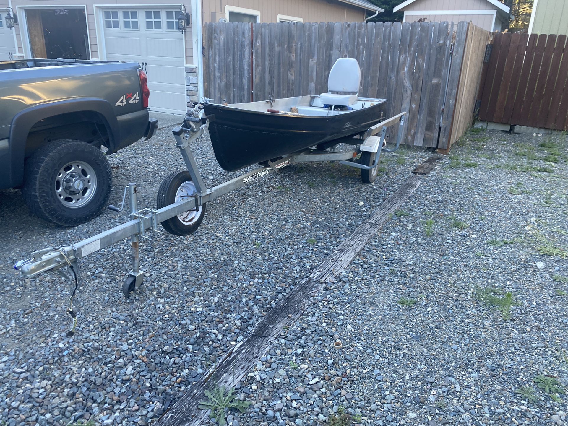 12’ Aluminum Boat With King Trailer