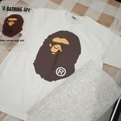 Bape BIG HEAD APE Tee Size Large (US LARGE/Medium) 