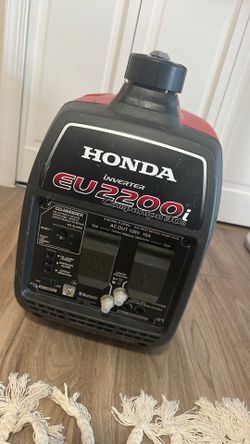 Honda Inverter EU2200i Companion 30a