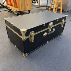 Vintage Black Seward Steamer Trunk Very Good Condition 