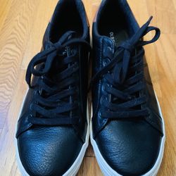 Old Navy Big Boys/Girls Faux Leather Sneakers Tie Shoe Black Size 6  Excellent 