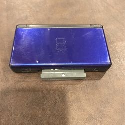 Nintendo DS Lite