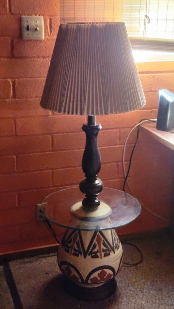 Lovely Vtg 1970s Southwest Table Lamp