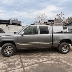 2006 Chevrolet Silverado 1500 v8 ***for parts only***