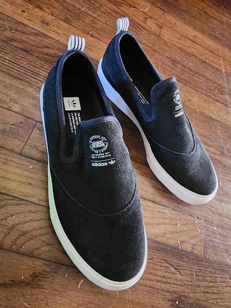 Adidas Matchcourt Slip On Skate Shoes Black White Mens Sz