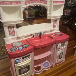 Child’s Kitchen Play set  With Various Kitchen Accessories 
