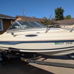 1987 Seaswirl Sierra cuddy