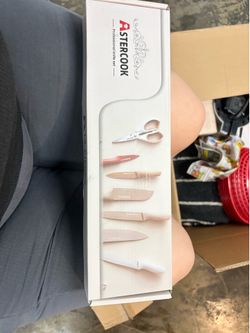 Astercook 7-Piece Kitchen Knife Set