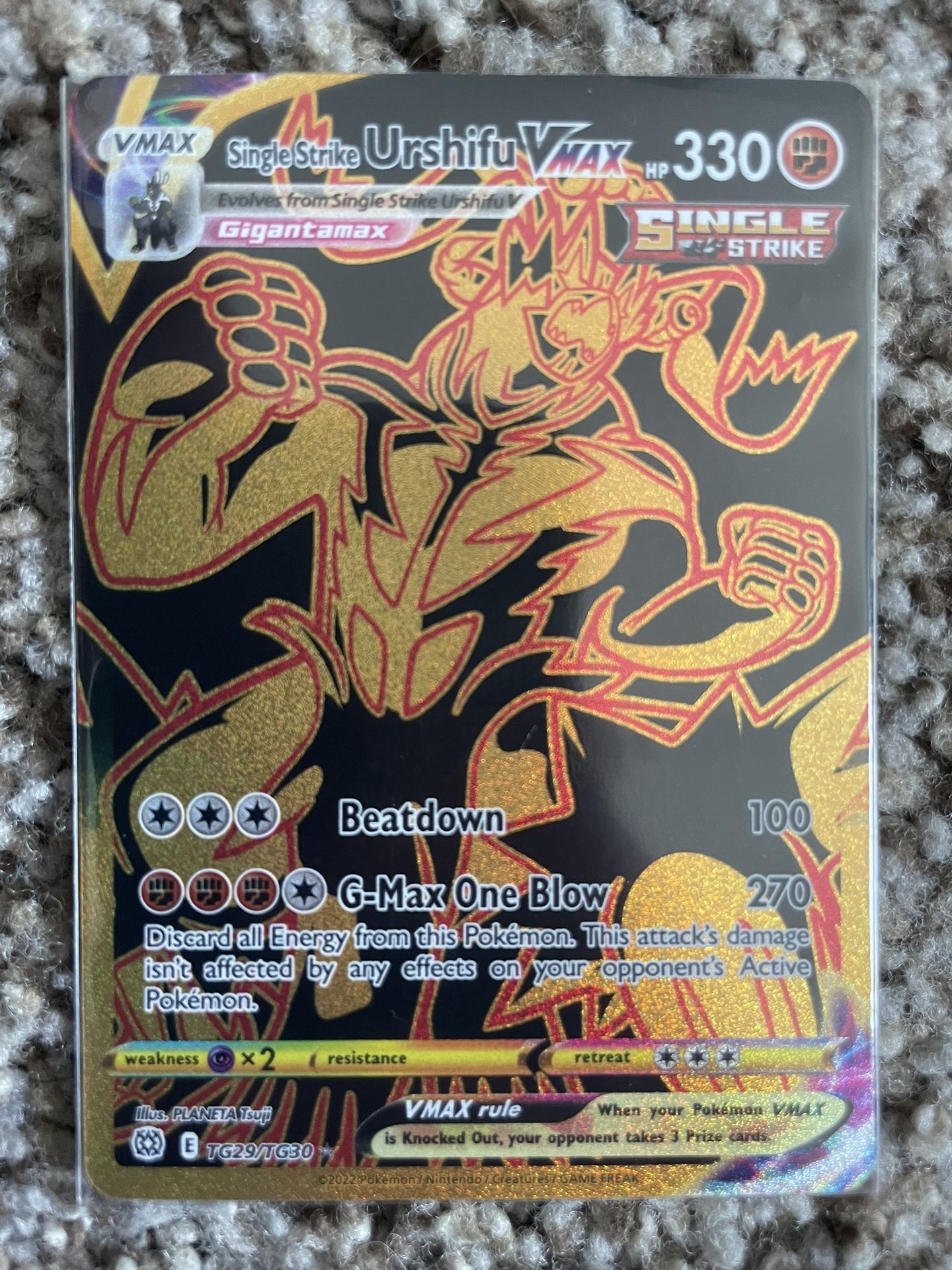 Urshifu VMAX TG29/TG30