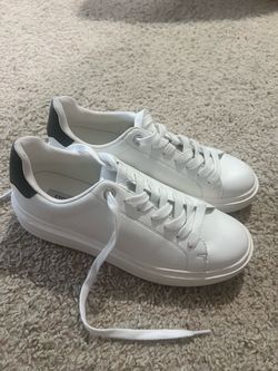 Steve Madden white shoes