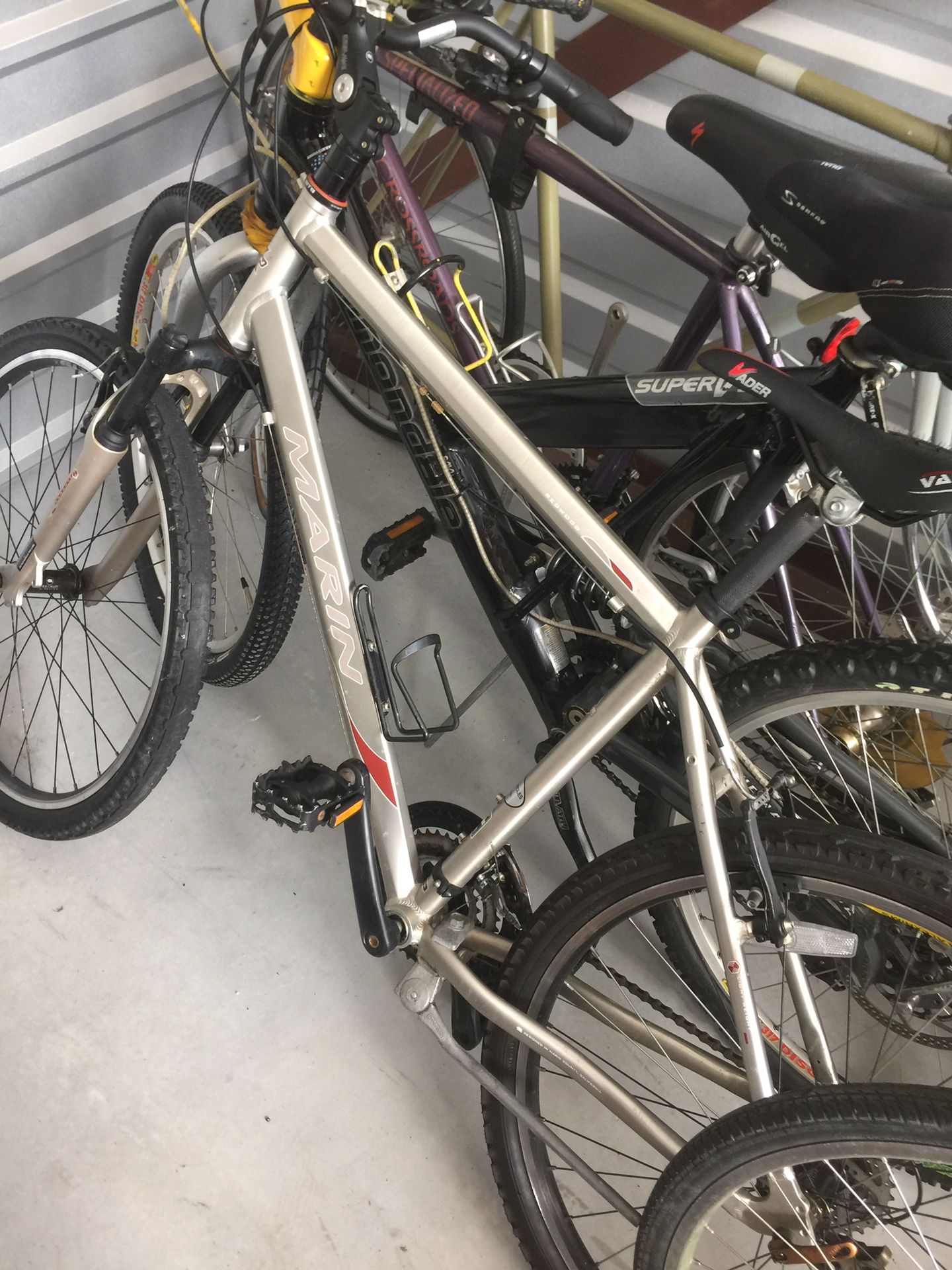 Marin Redwoods 17”’Frame Gorgeous Hybrid Bike. Rides Like New!