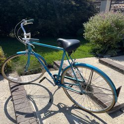 Vintage Schwinn Men’s Bike