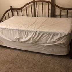 Over Size Twin Day Bed 