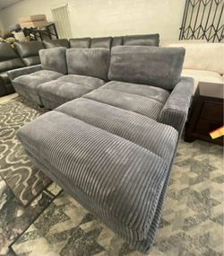 New Modular Sectional Couch! Free Delivery 🚚! Extremely Comfy!!