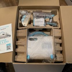 Uproot Clean Pet Vacuum Kit  Grooming kit 