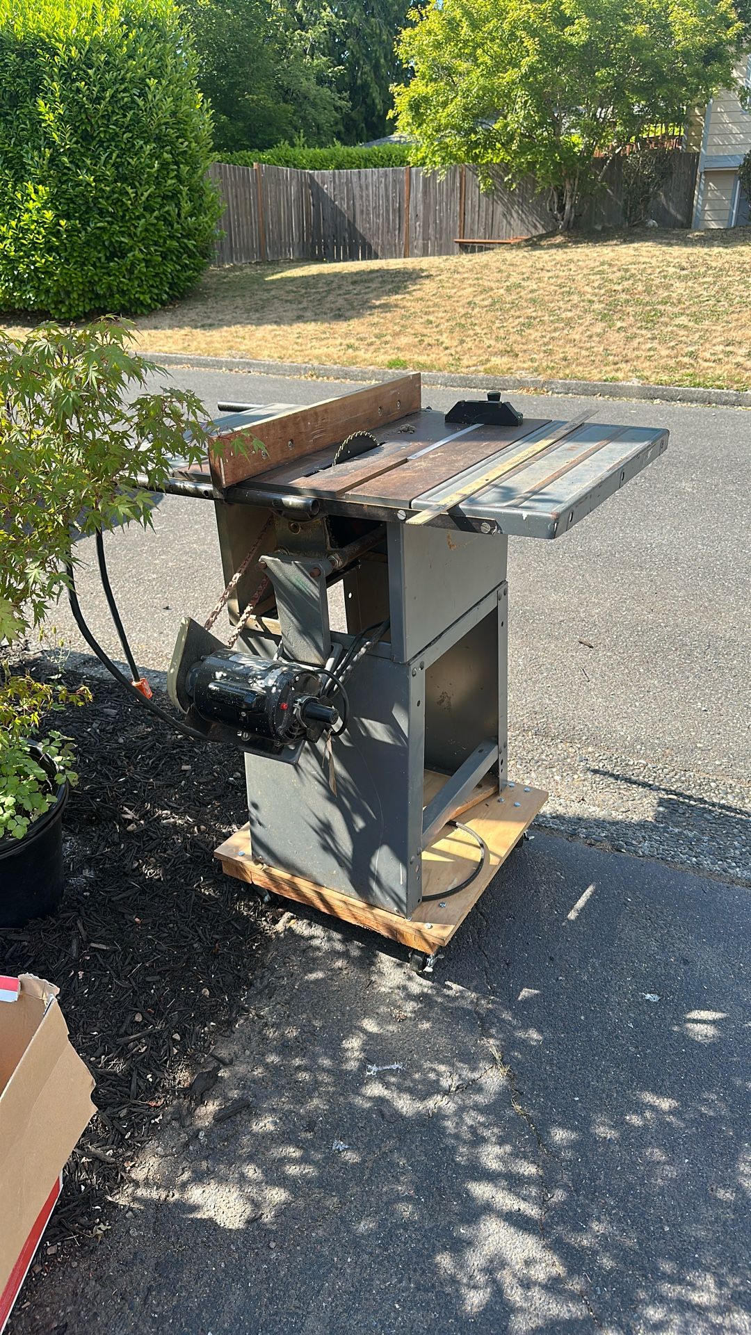 Free (or Donation To Charity) Table Saw