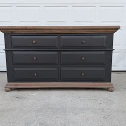 6 Drawer Modern Dresser Just Refinished 
