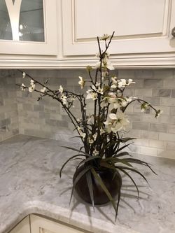 Silk flower
