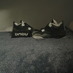 Jordan Fours Size 8, Barely Worn