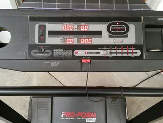 Pro form professional treadmill 585 ex wide deck for Sale in Plano