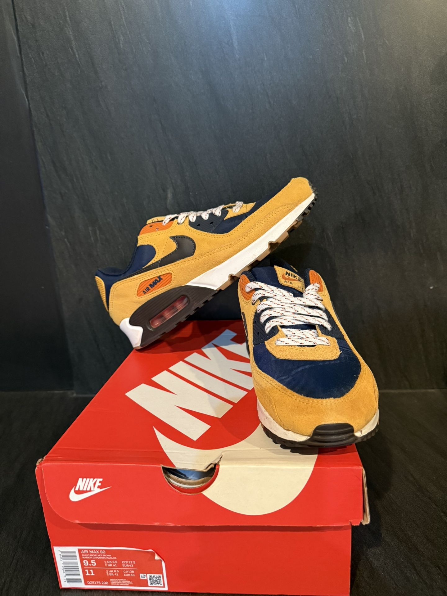 Nike