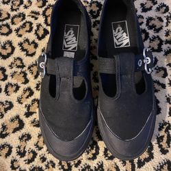 Black Vans Mary Jane’s 