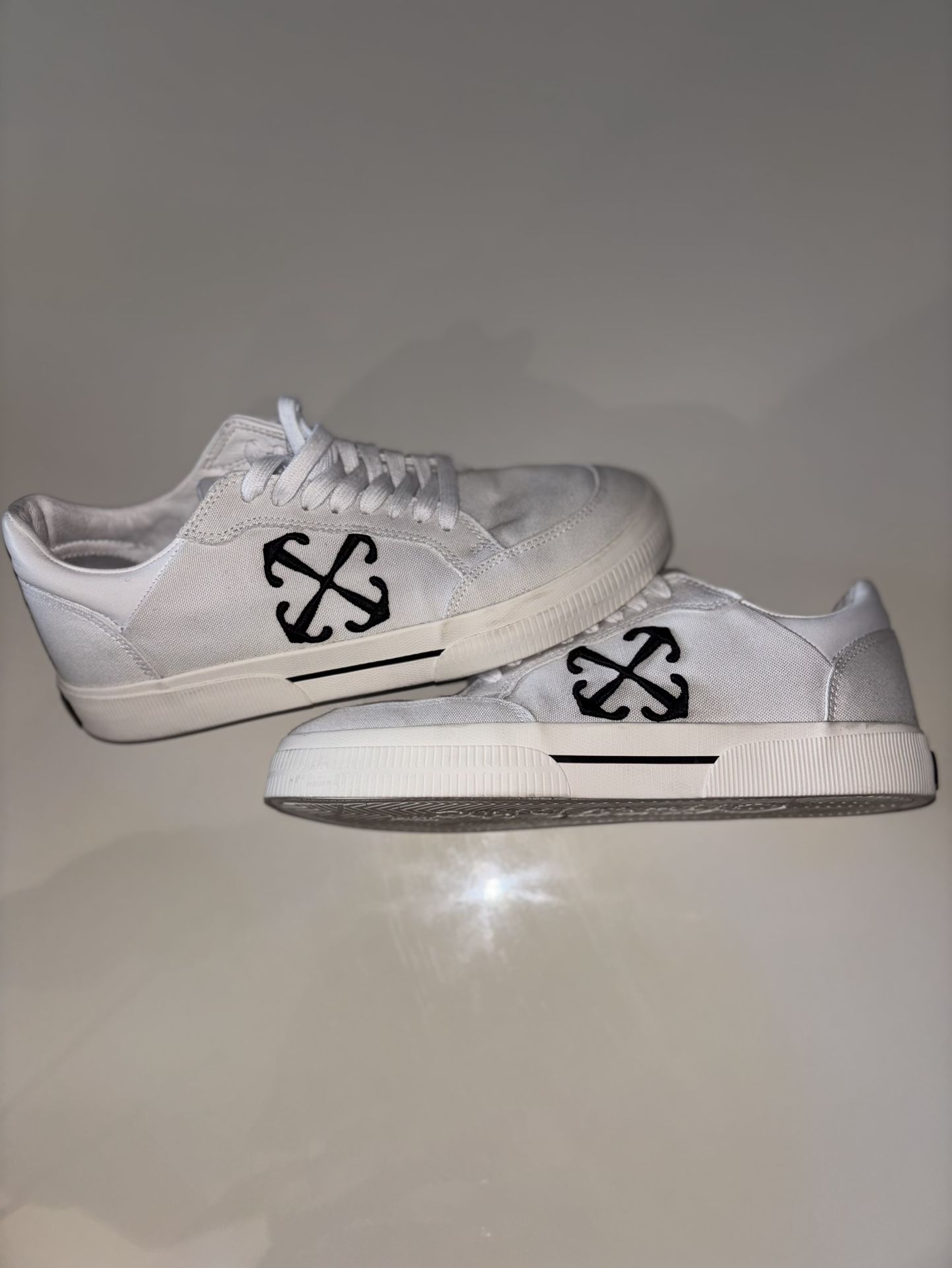 Off White Canvas