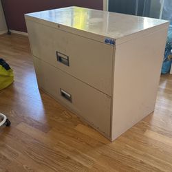 Free Filing Cabinet Pick Up Today 