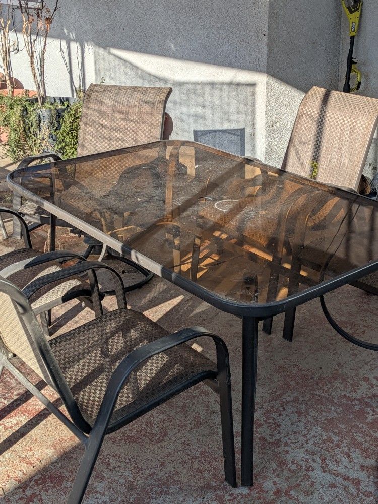 Outdoor Table And Chairs