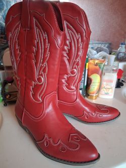 Red Ladies Boots