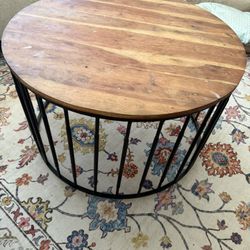 Round Coffee Table 