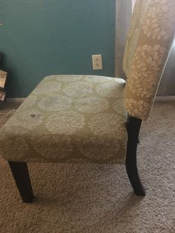 Green floral accent chair