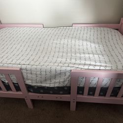 Pink Toddler Bed With Mattress And Cover