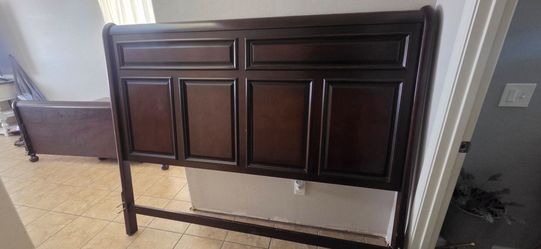 California King Solid Wood Bedroom Set $750 OBO