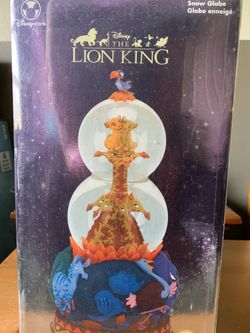 Disney Lion King musical snowglobe