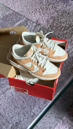 Low Dunks Harvest Moon Size 7women