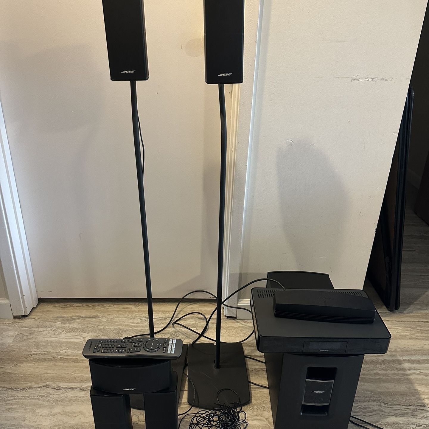 Bose CineMate 520 Home Theater System for Sale in Seattle, WA 