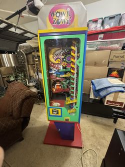 Wowie Zowie Gumball Machine