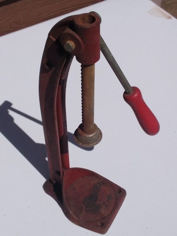 Antique Bottle Capper